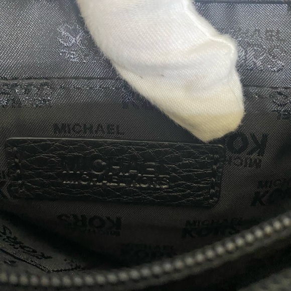 Michael Kors Clutch/Handbag - Picture 3 of 13